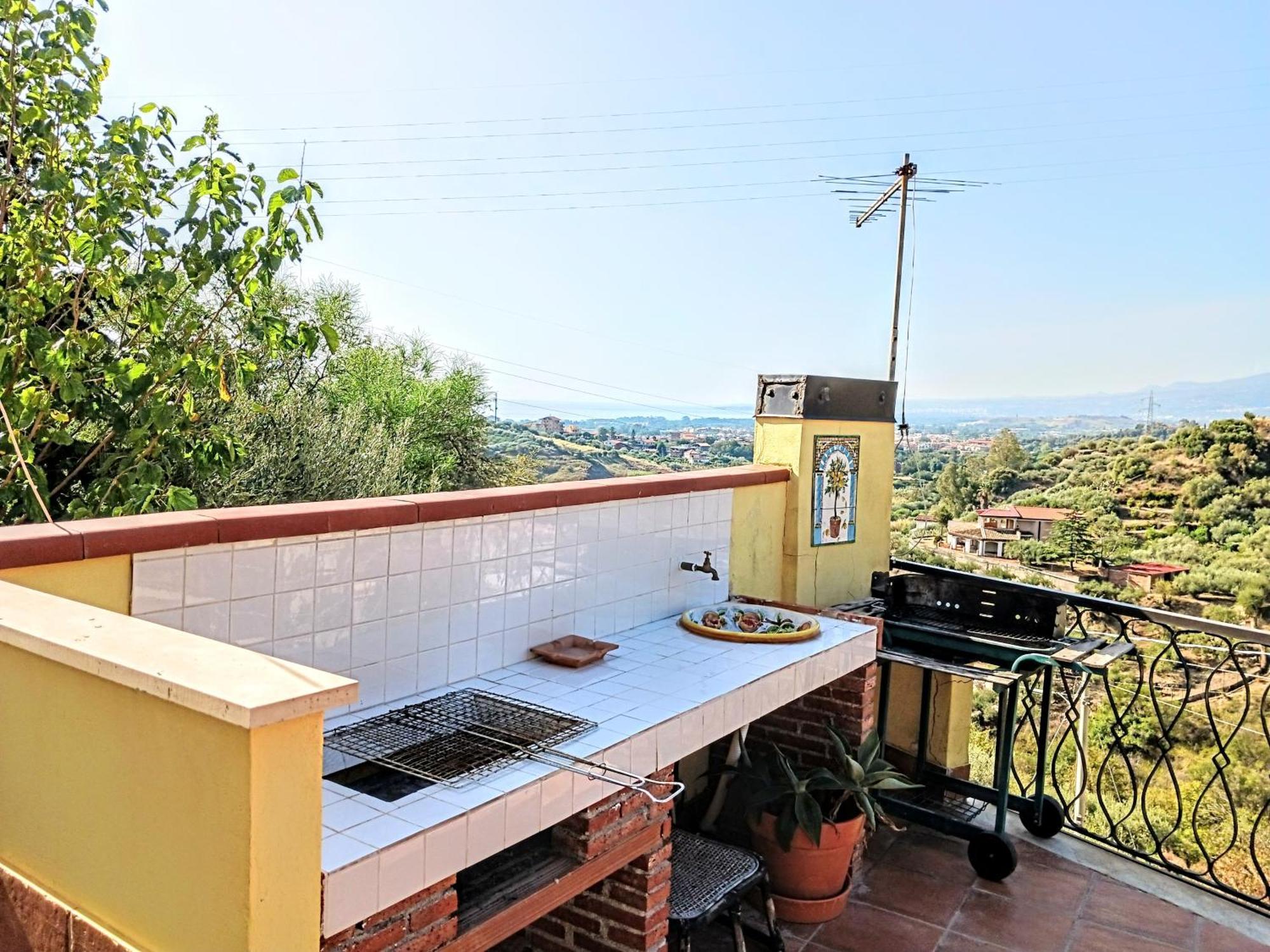 Flat With Panoramic Terrace And Private Pool Mt5X3 Apartment Taormina Exterior photo